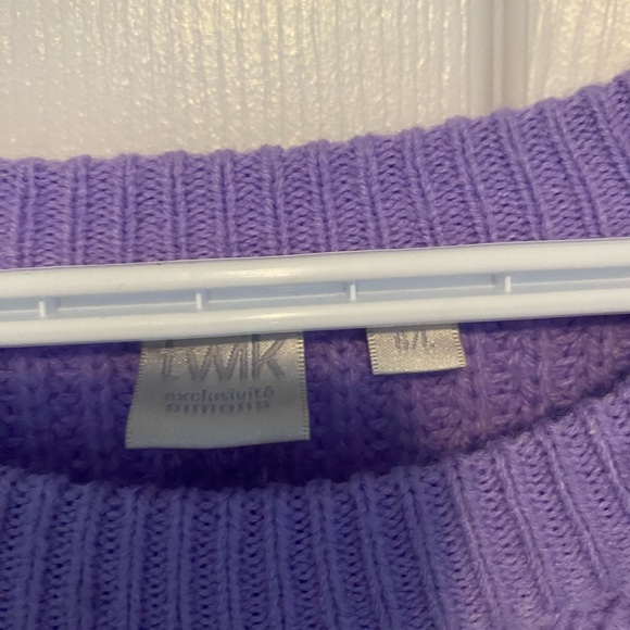 Twik (Simon’s) purple sweater - Picture 2 of 2
